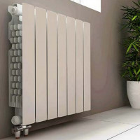 Comment choisir des radiateurs de chauffage pour un appartement et une maison privée: critères de sélection et conseils aux clients