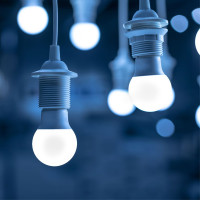 Pourquoi les lampes LED s'allument lorsque l'interrupteur est éteint: raisons et solutions
