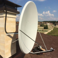 Réglage de l'antenne parabolique à faire soi-même: briefing de bricolage sur le réglage de l'antenne parabolique sur le satellite
